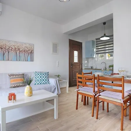 شقة Esperides Quiet Apartment Arethousa With Amazing View *