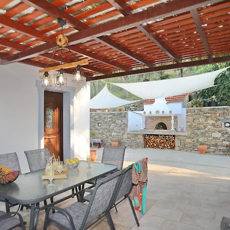 Esperides Arethousa Apartment